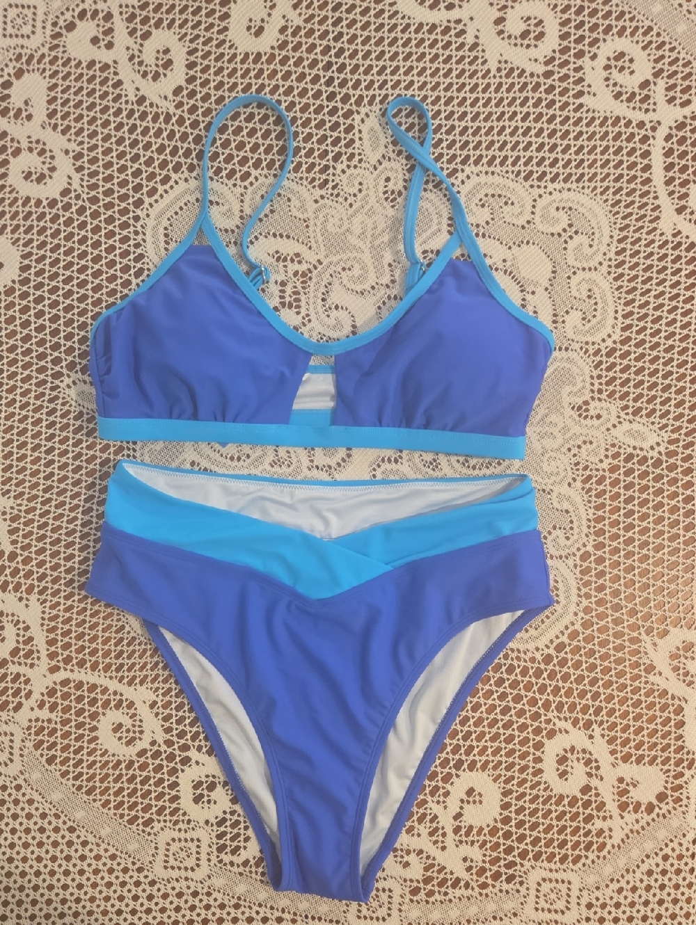 Cupshe Two-Tone Royal and Aqua Bikini Set